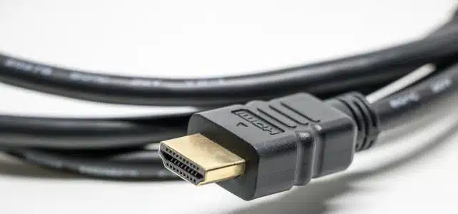 Les étapes simples pour connecter facilement un câble HDMI à votre télévision